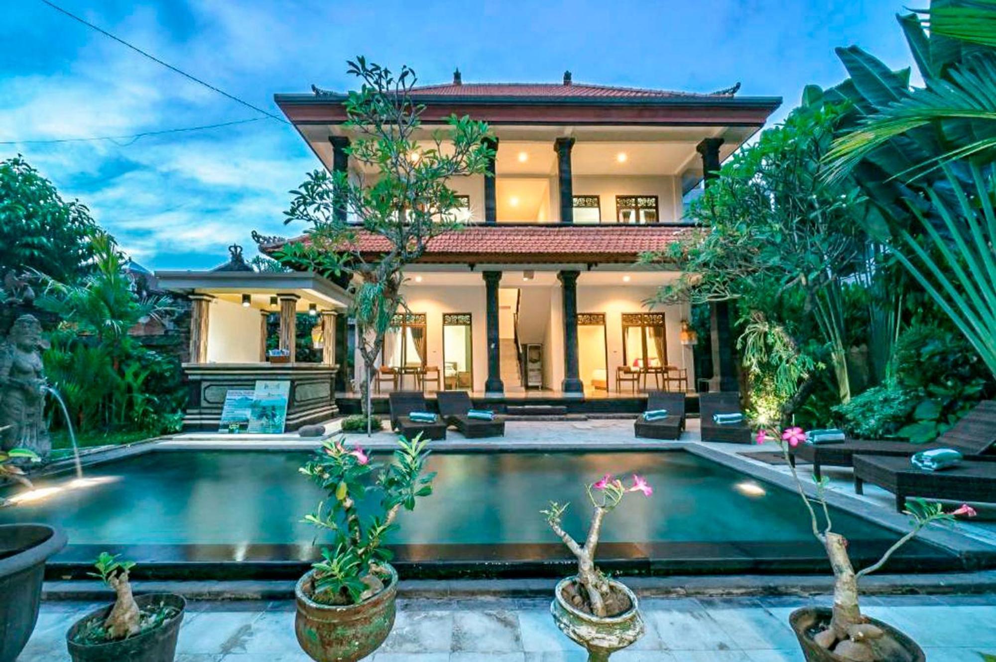 Esty House 호텔 우붓 외부 사진